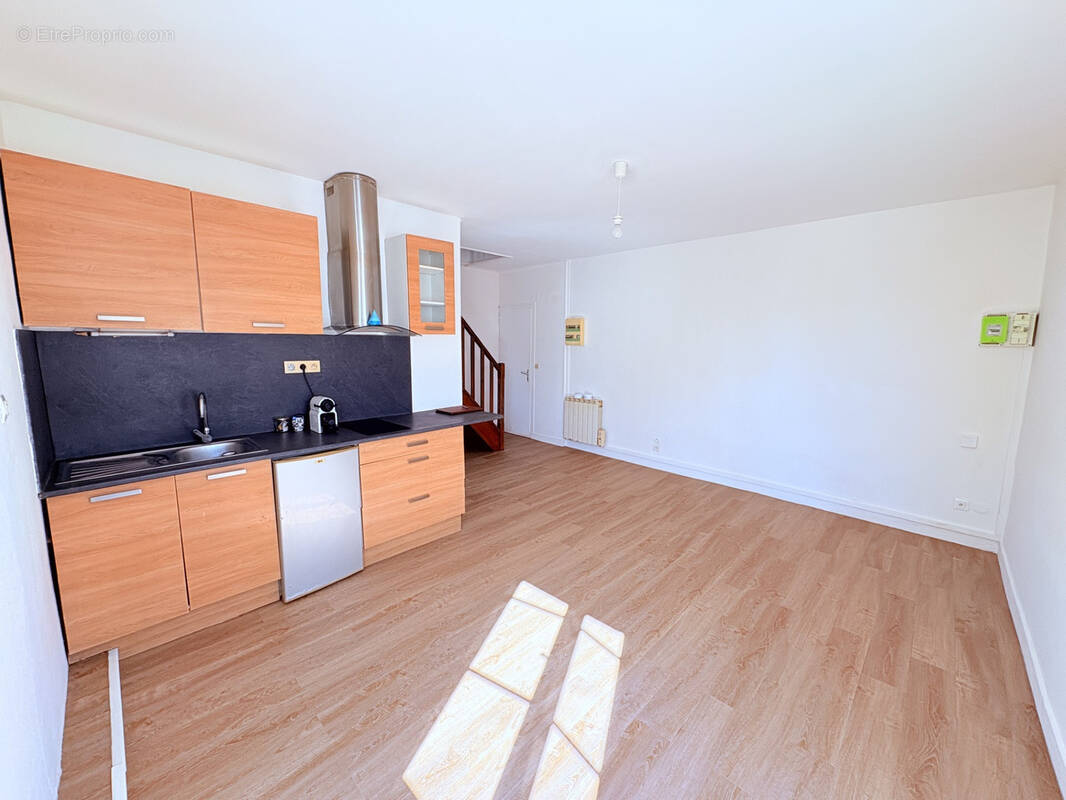 Appartement à PORT-EN-BESSIN-HUPPAIN