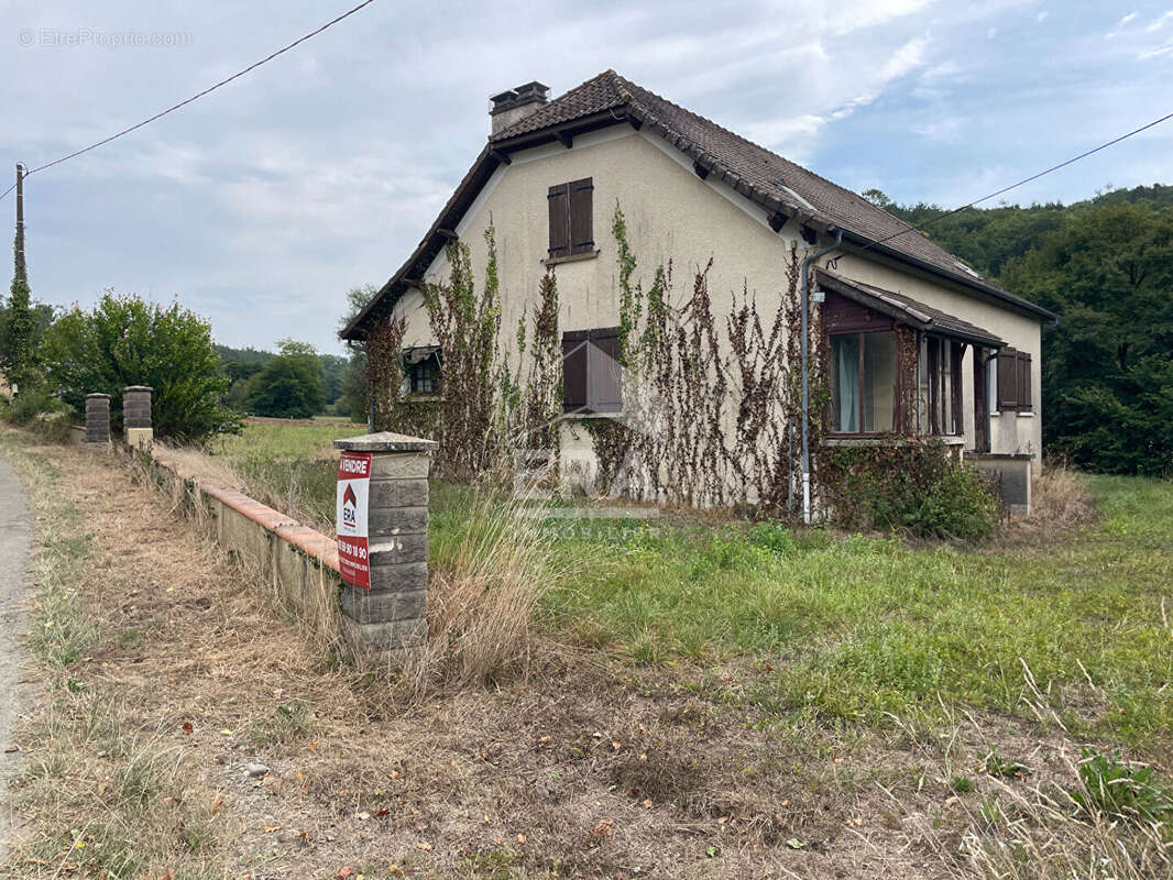Maison à MALAUSSANNE