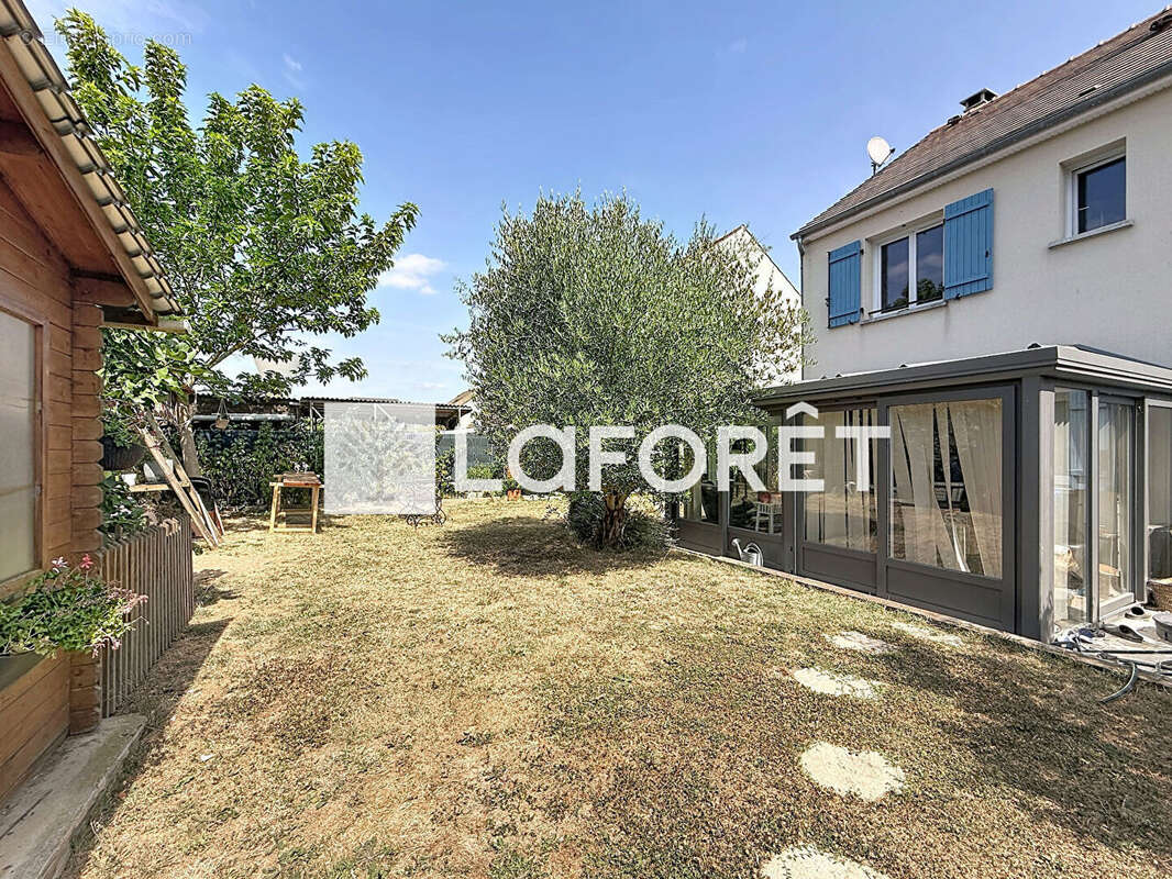 Maison Guignes 5 pièces 107.64 m2 - photo 2