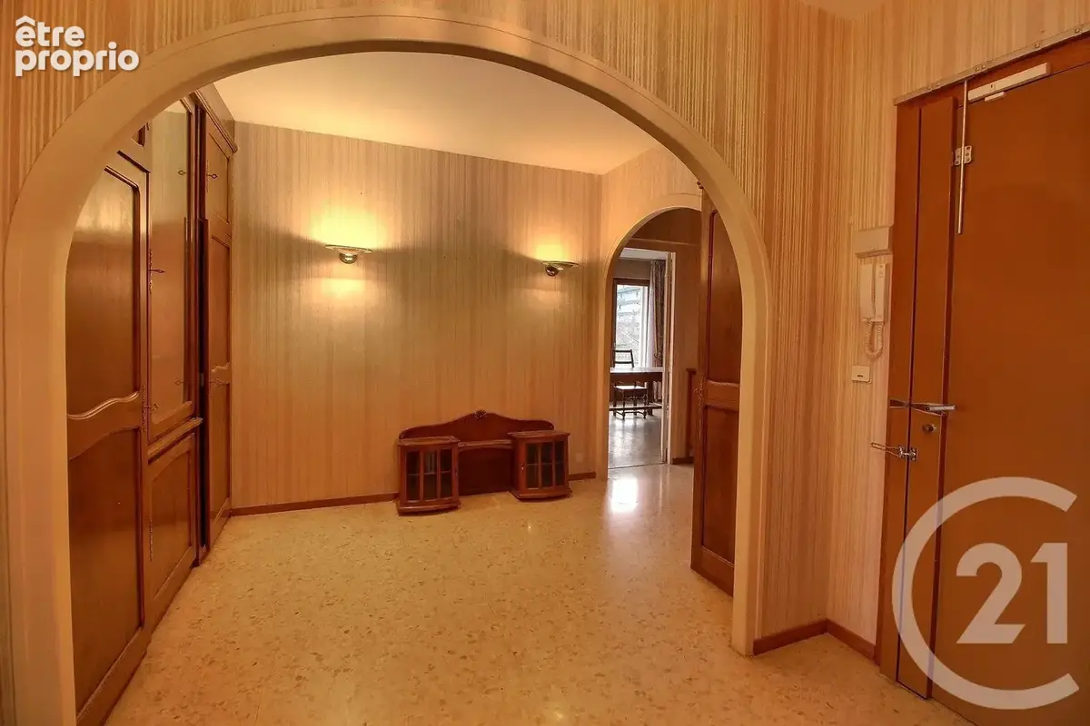 Appartement 2 pièces 57 m² à vendre à Evian-Les-Bains (74500) - photo 5