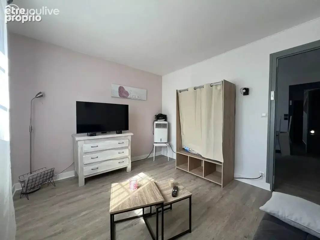 Maison de qualité avec appartement indépendant, terrain arboré de 2 500 m² et ascenseur extérieur - photo 23