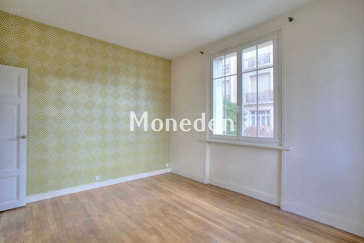 Appartement à NEUILLY-SUR-SEINE