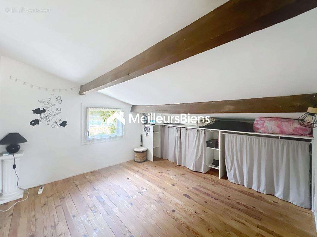 Sud Ardèche - Les Vans : Maison 134 m2 avec dépendance et espaces de stockage - photo 10