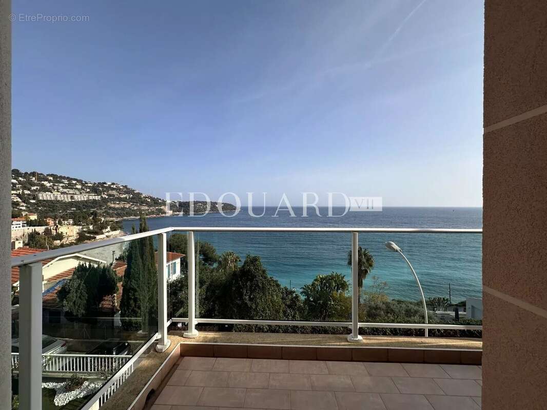 Appartement à ROQUEBRUNE-CAP-MARTIN