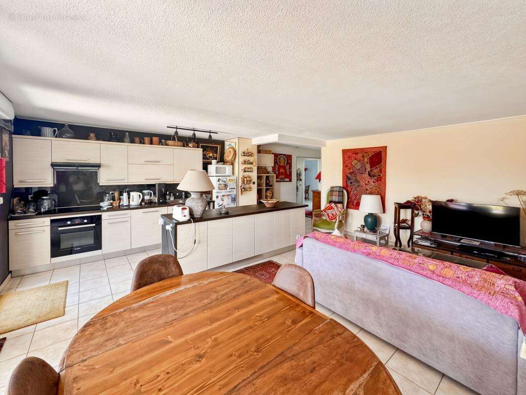 Appartement à SAINT-RAPHAEL