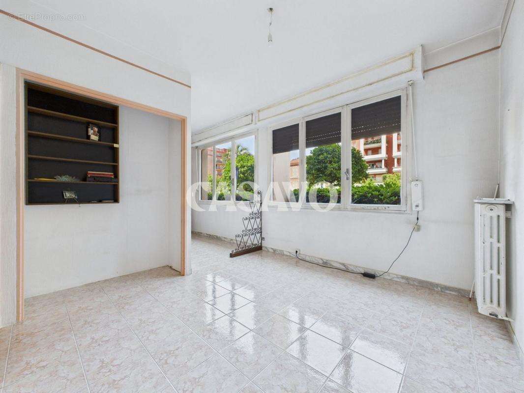 Appartement à MENTON