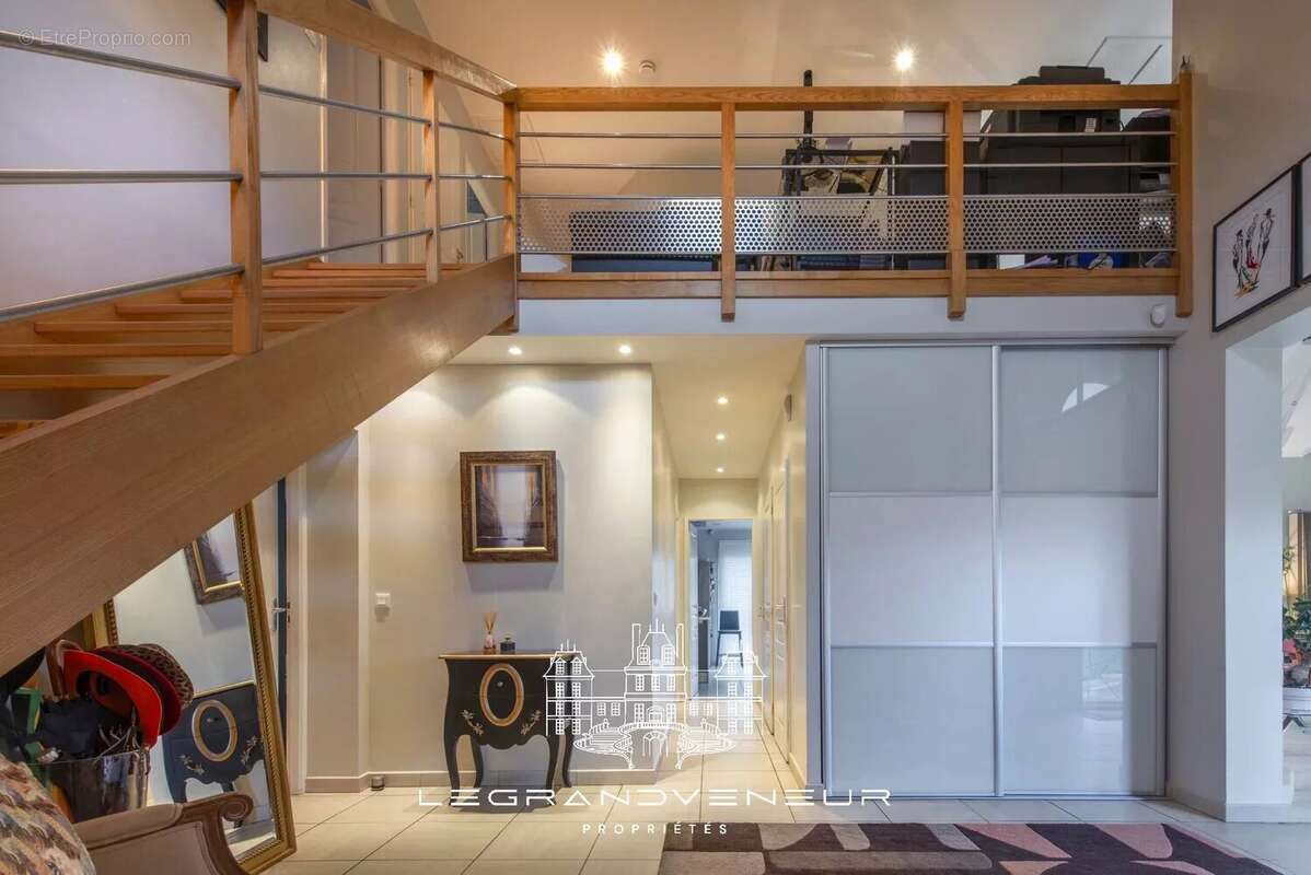 Maison à GREZ-SUR-LOING