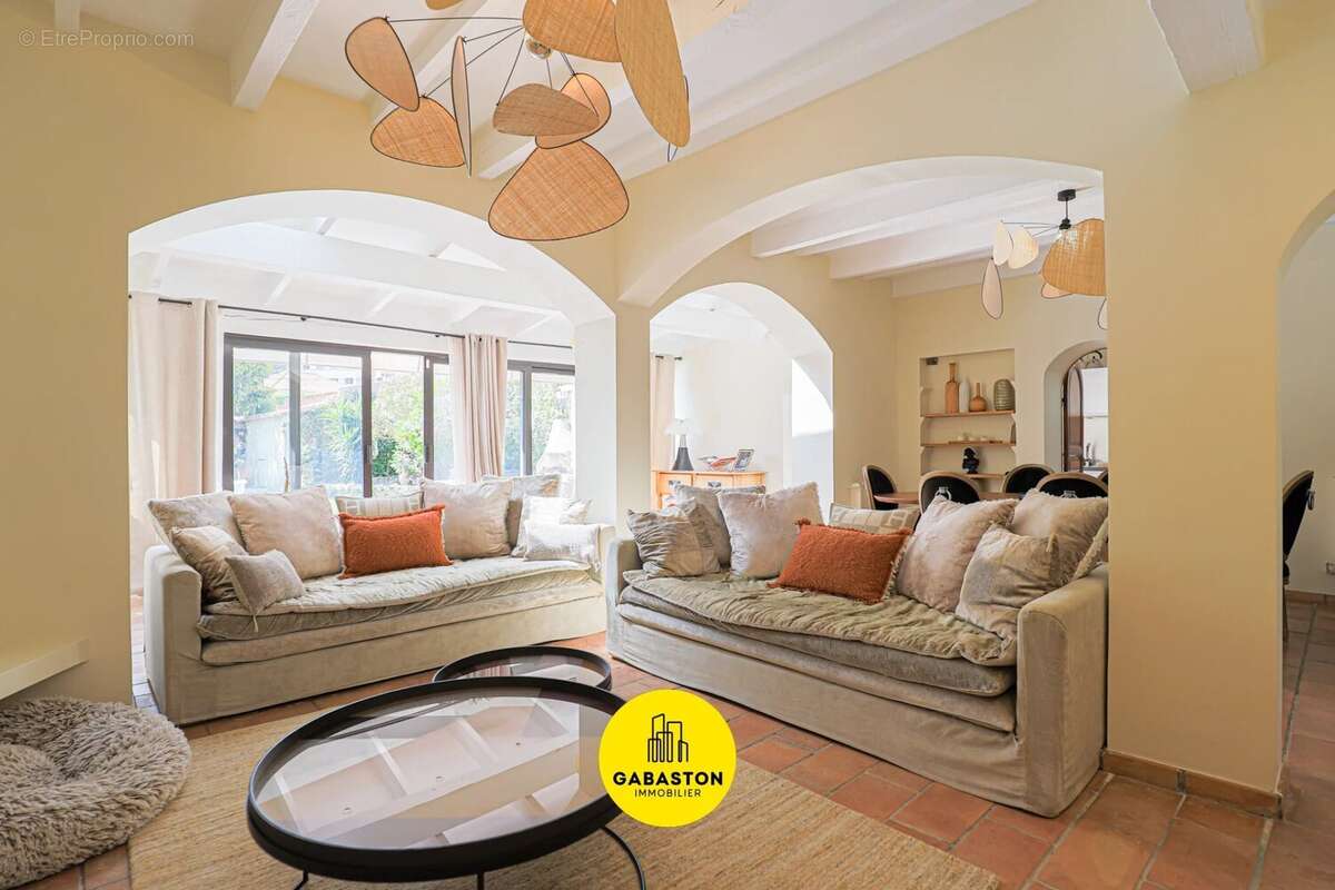 Maison à MARSEILLE-9E