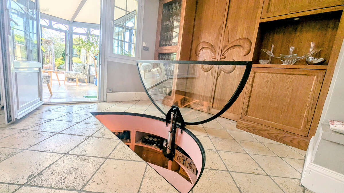 Maison à CAMBLANES-ET-MEYNAC