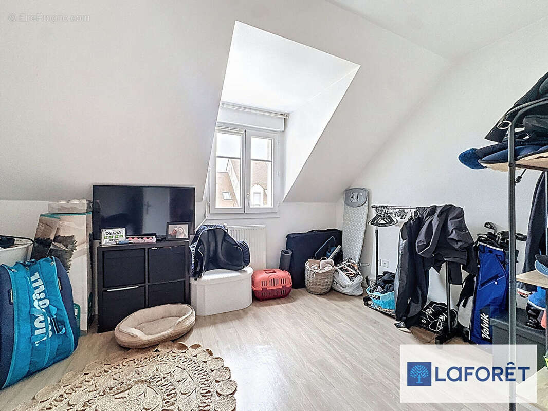 Appartement à HOUDAN