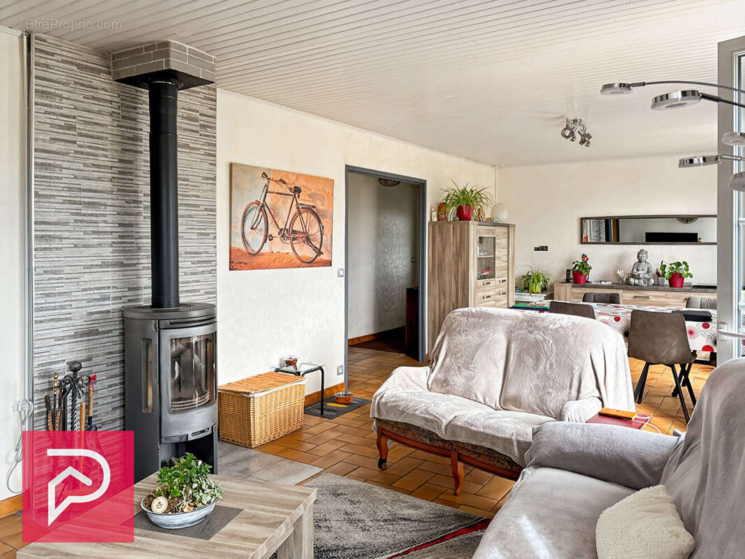 Maison à BEAUMESNIL