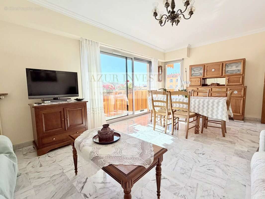 Appartement à MENTON
