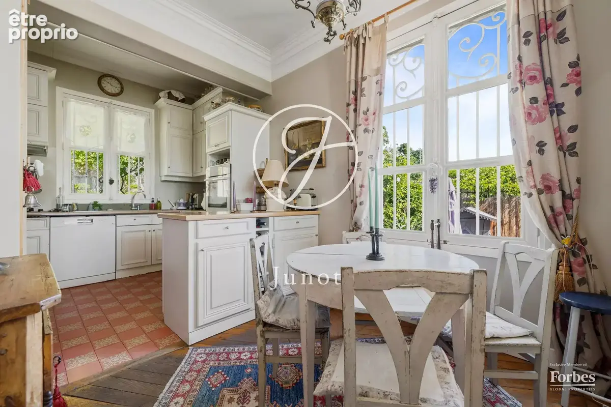 Chatou - BORDS DE SEINE - Maison - 3 chambres - 201m² - Terrain 397m². - photo 14
