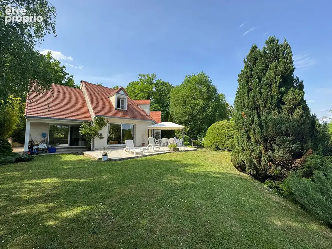 Maison à THOIRY