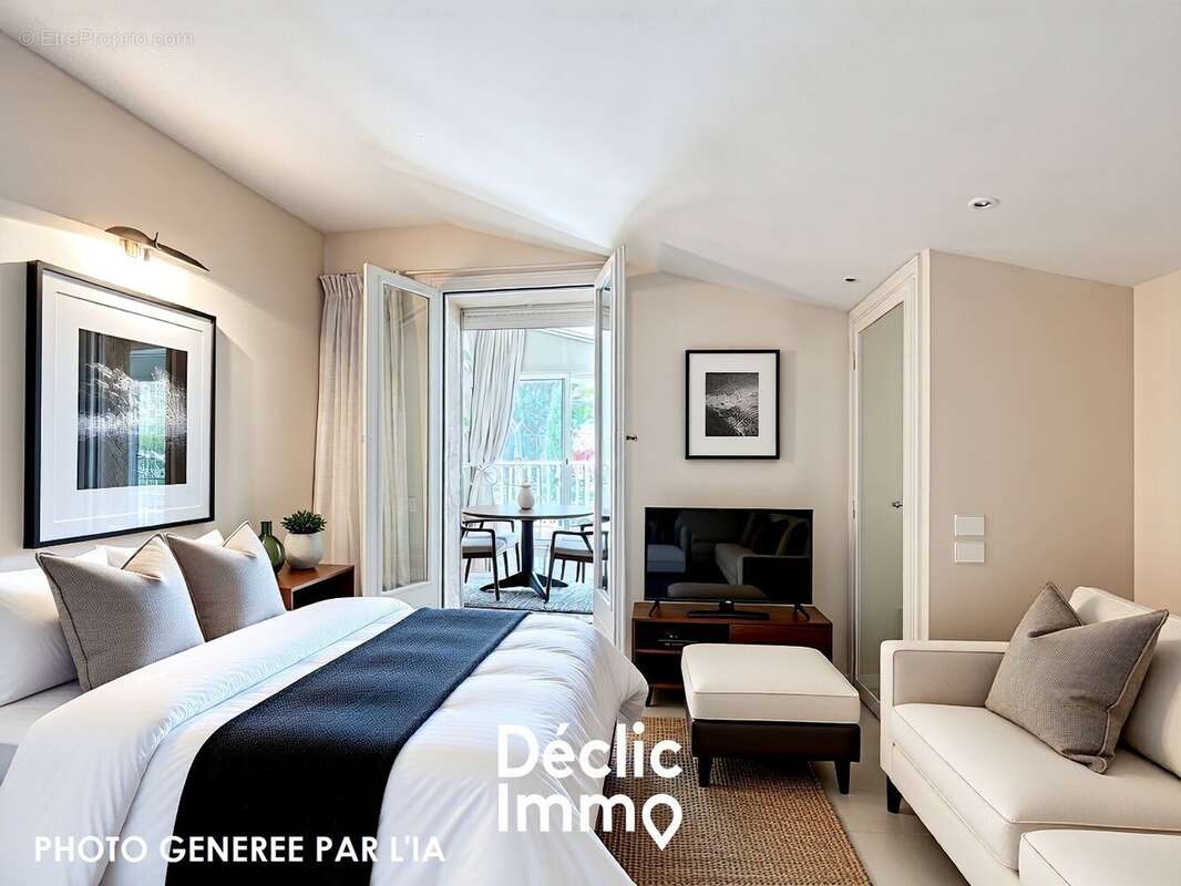 Appartement à VALLAURIS