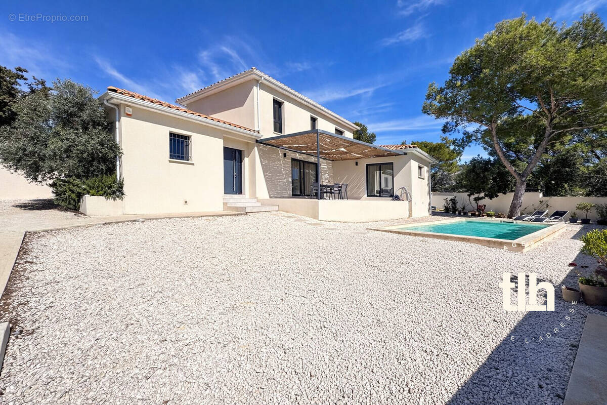 Maison à SAINT-GENIES-DES-MOURGUES