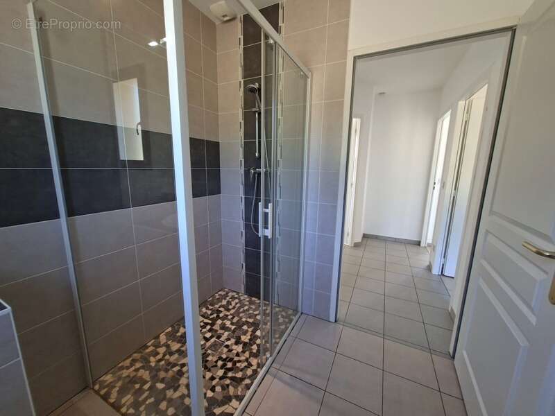 Maison de plain-pied -3 chambres - sans travaux- à Pressignac Vicq (24) - photo 7
