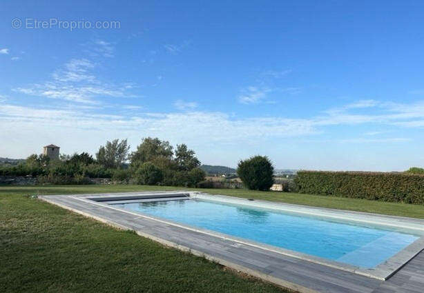piscine et vue - Maison à AUCH