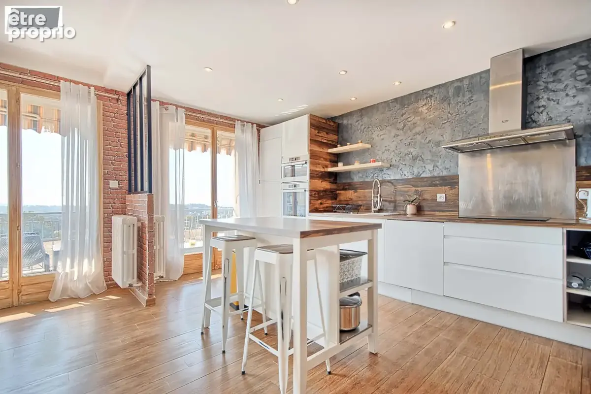 Toulon Faron   Agréable T4 vue mer  avec balcon, terrasse et parking sécurisé - photo 5