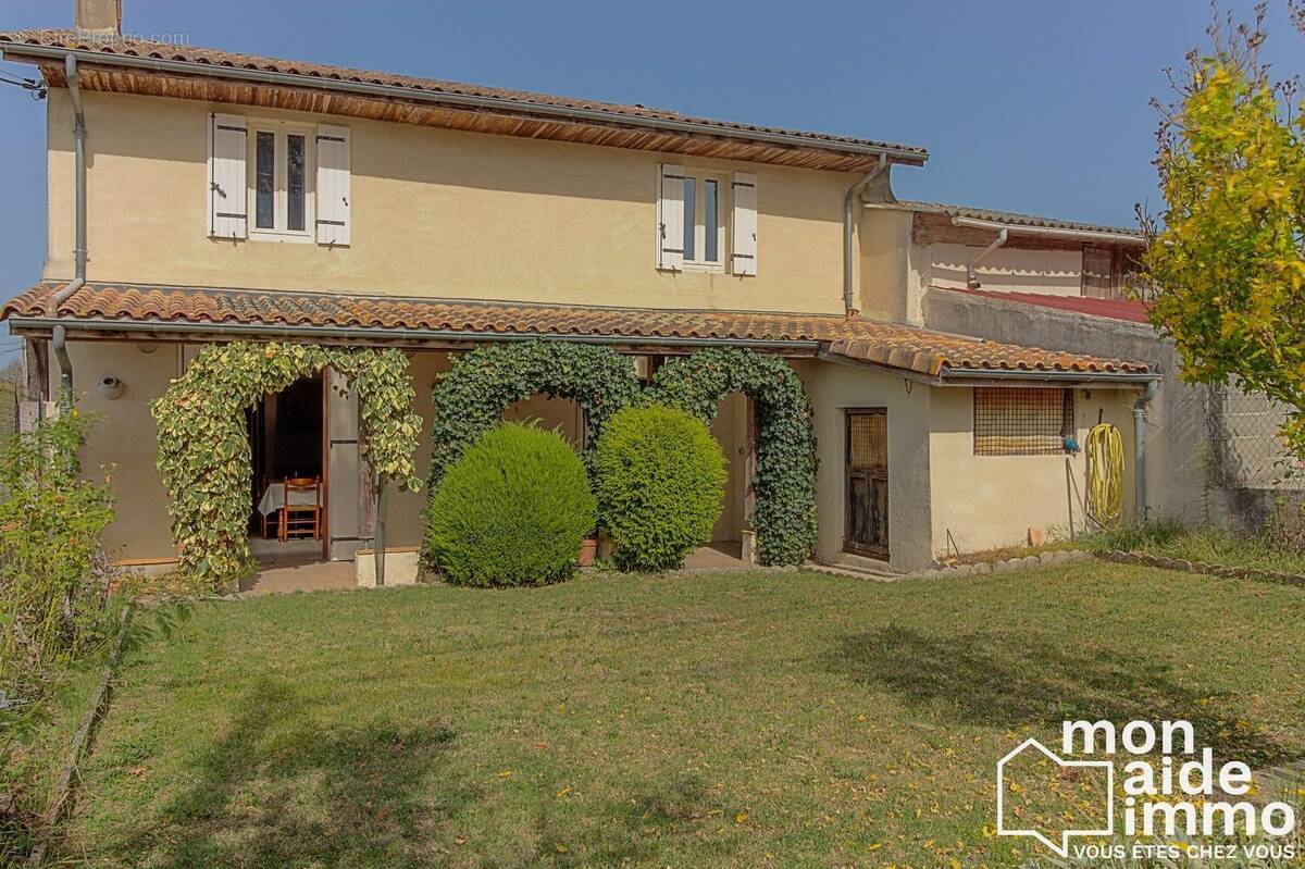 Maison à CASTELJALOUX