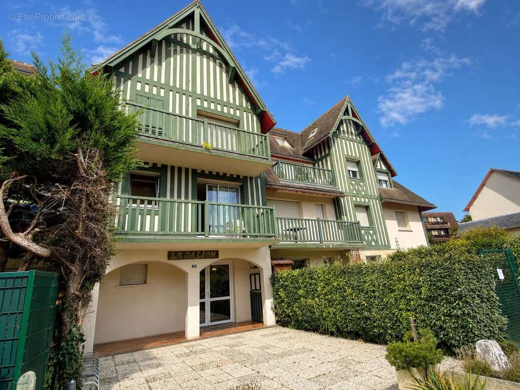 Appartement à BENERVILLE-SUR-MER