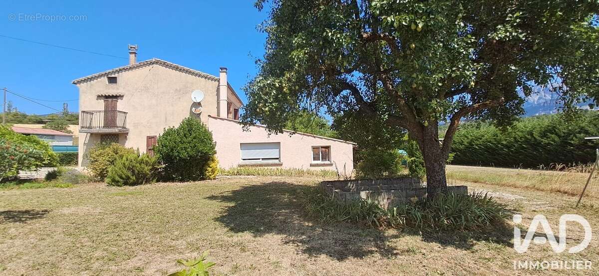 Maison 140 m² à Recoubeau-Jansac  - photo 2