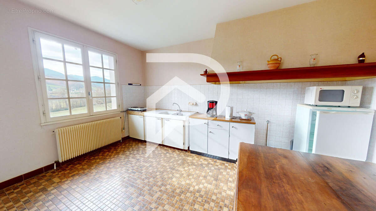 Maison à OLORON-SAINTE-MARIE