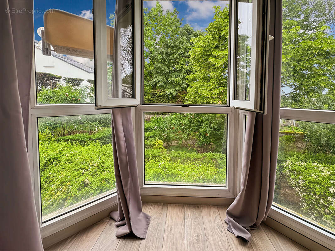 Appartement à ROSNY-SOUS-BOIS