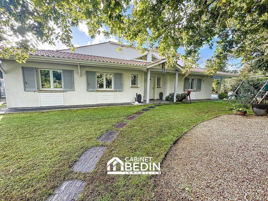 Photo Maison à La Teste-De-Buch au prix de 997 500€