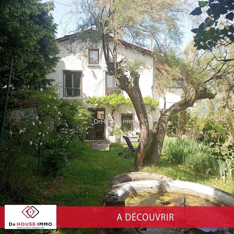 Maison à CHADRAC