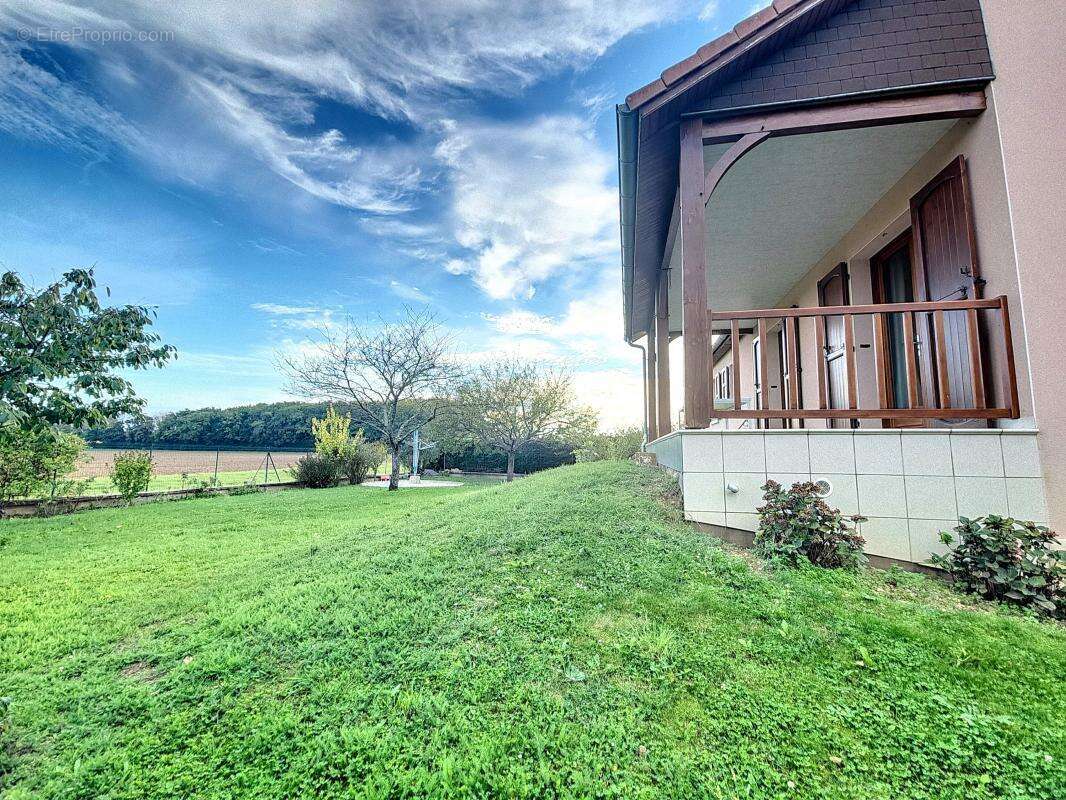 Maison à THOREY-EN-PLAINE