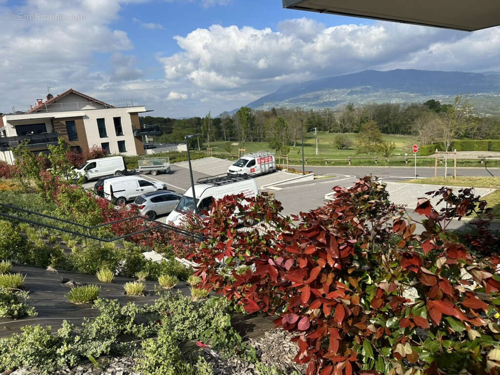 Appartement à REIGNIER