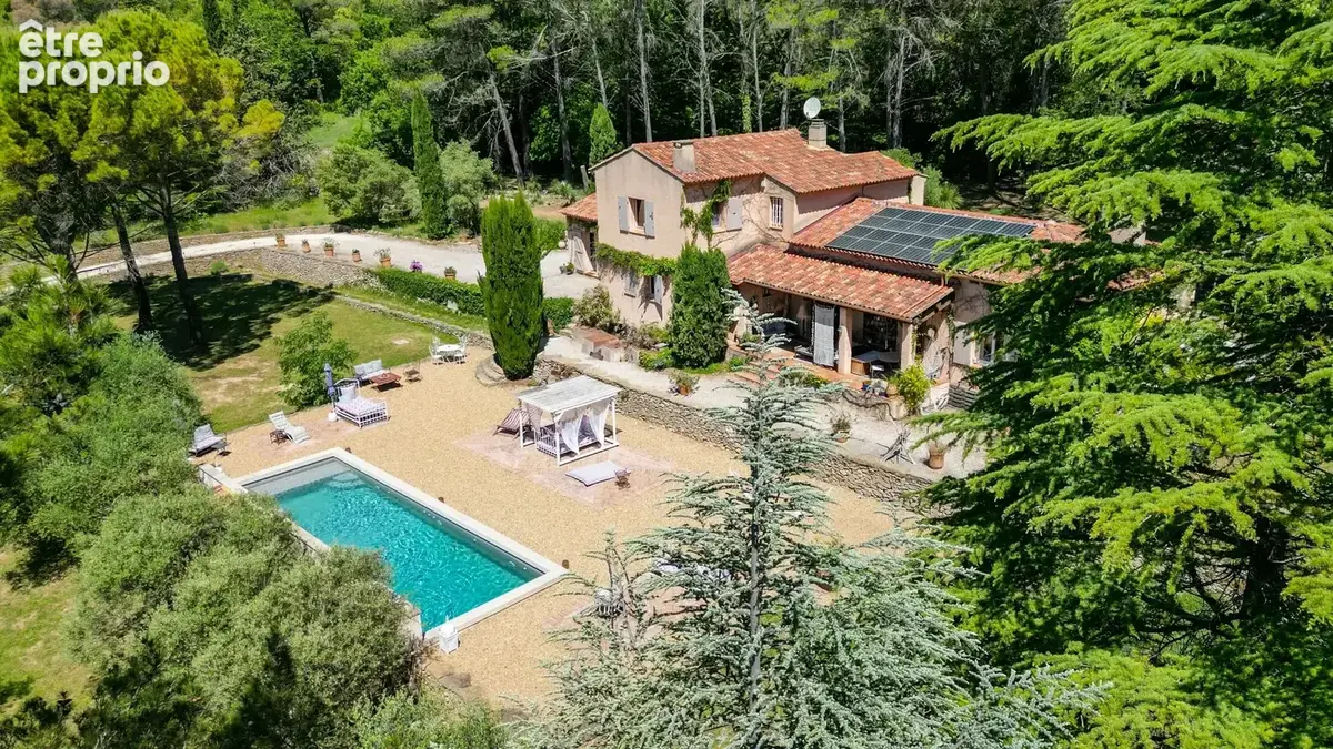 Élégante propriété rénovée au cœur de la nature, avec piscine et dépendance - photo 13