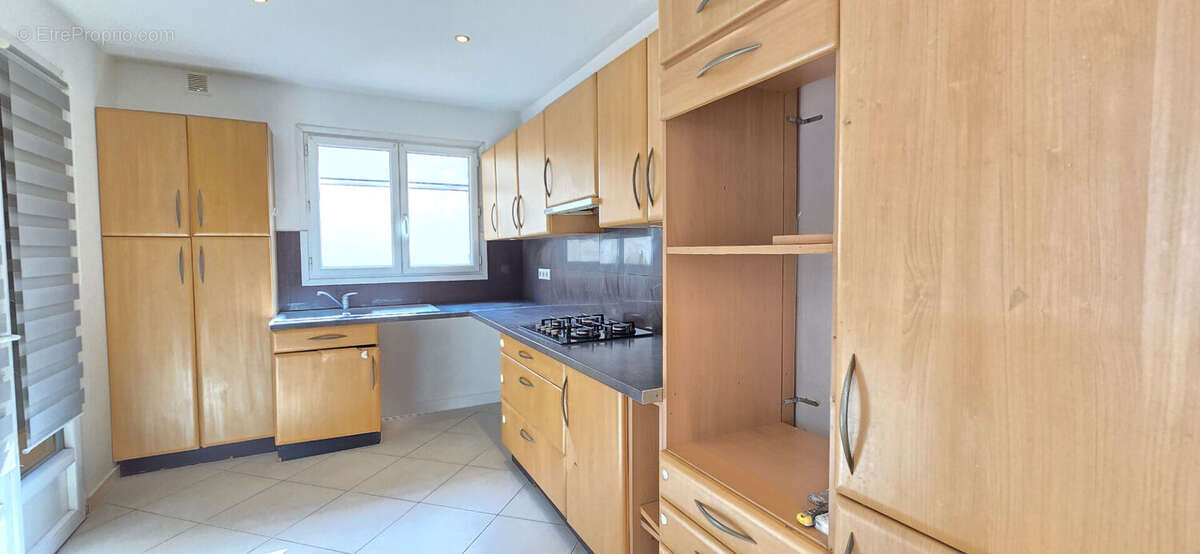 Appartement à VILLENEUVE-LOUBET