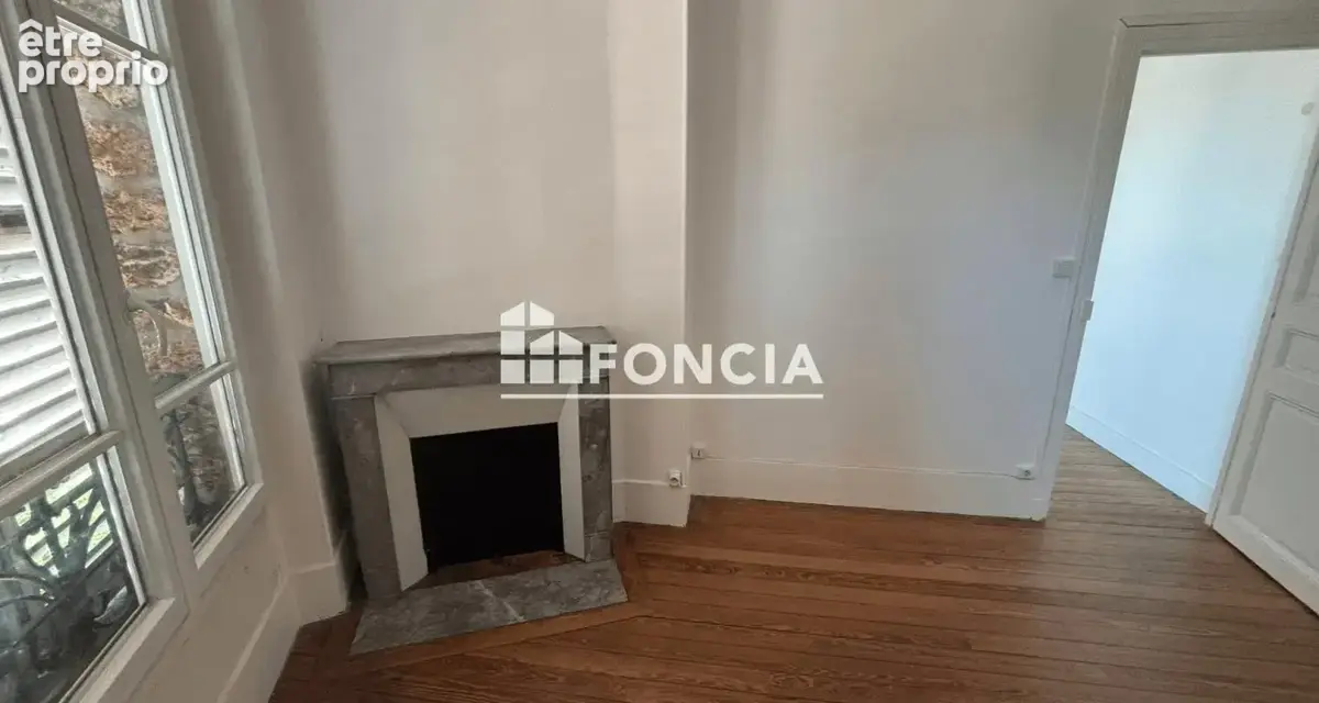 Bel appartement ancien-4ème étage sans ascenseur- QUARTIER MONTREUIL - photo 3