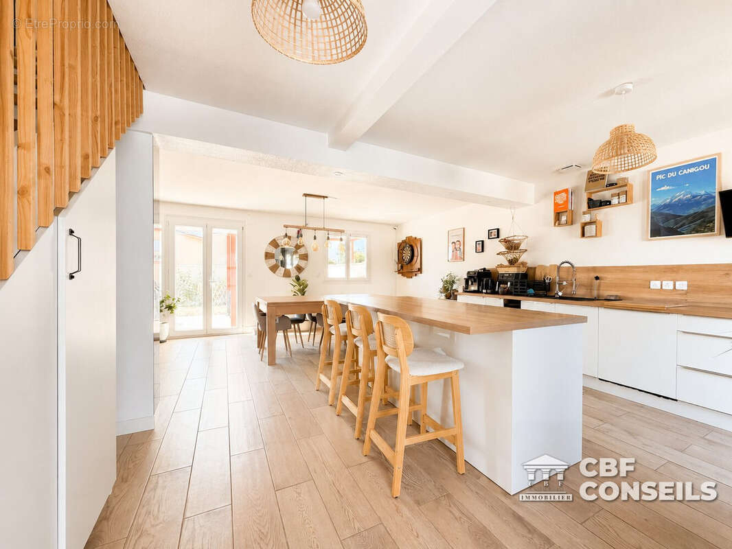 Maison 125 m² à Pont-Du-Chateau  - photo 2