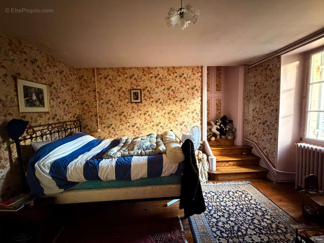 Maison à RAZAC-SUR-L'ISLE