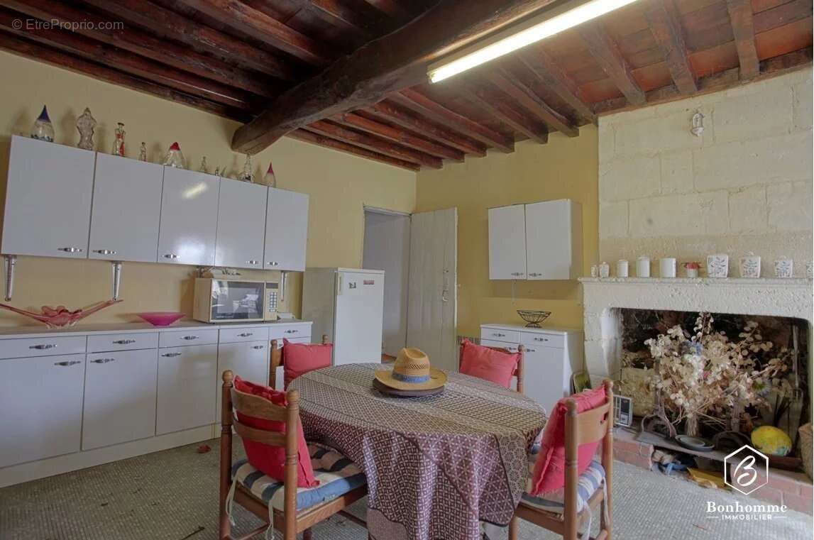 Maison à VILLENAVE-DE-RIONS