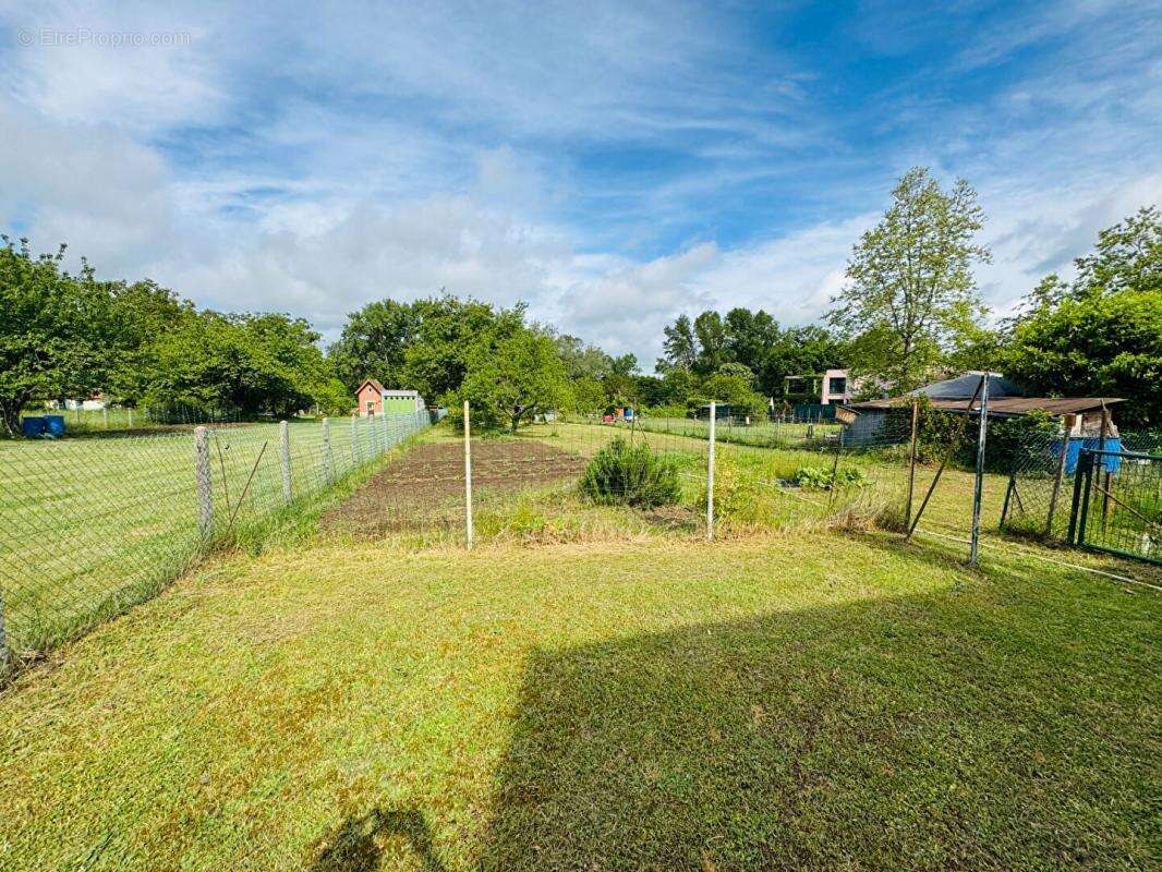 Maison à COSNE-COURS-SUR-LOIRE