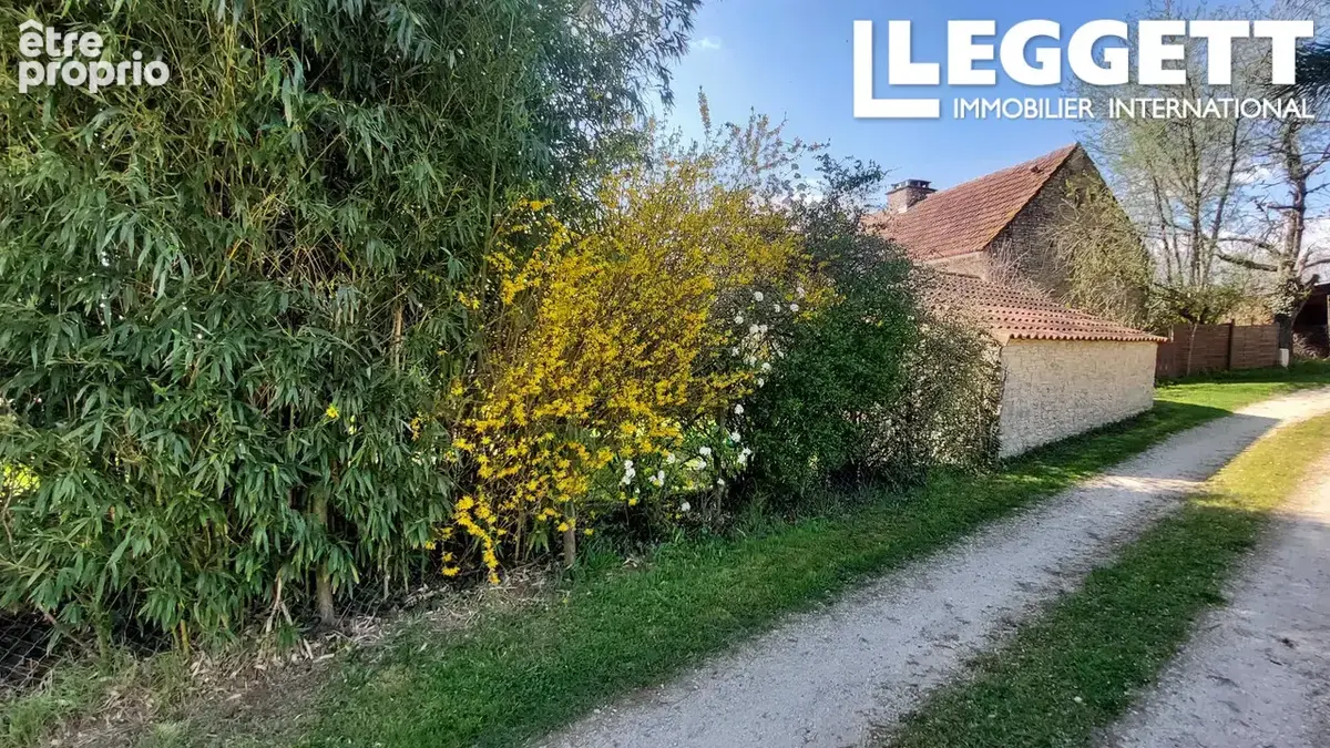 Authentique maison quercynoise en pierre, accompagnée de deux dépendances en pierre restaurées - photo 10