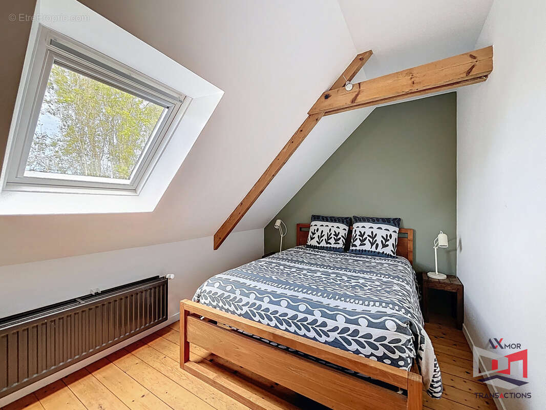 Maison à PLOUGRESCANT