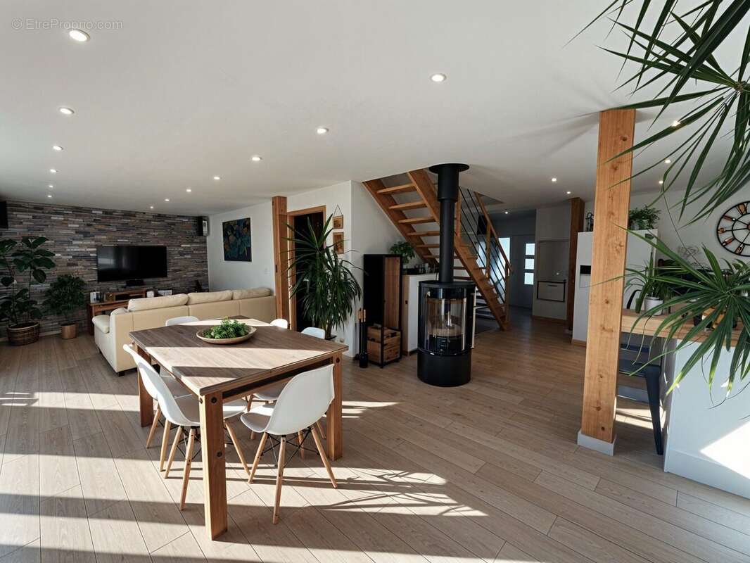 Maison à BOURGBARRE