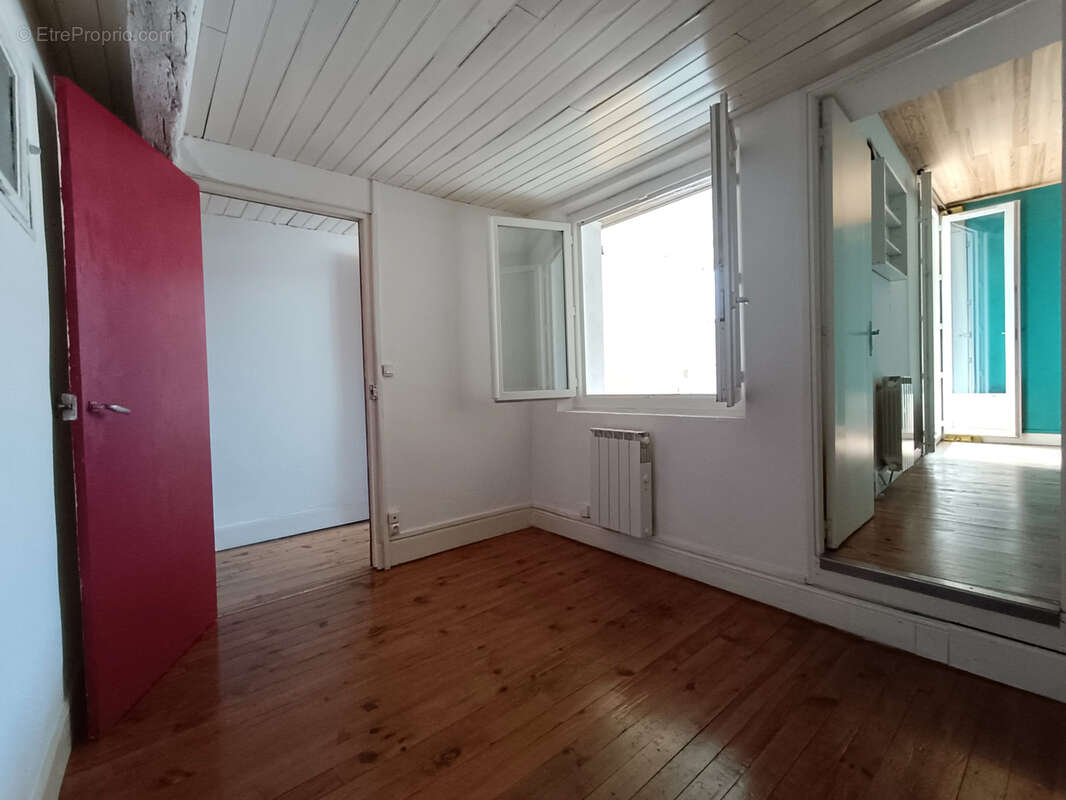 Maison de ville de 117 m2 avec patio - photo 8