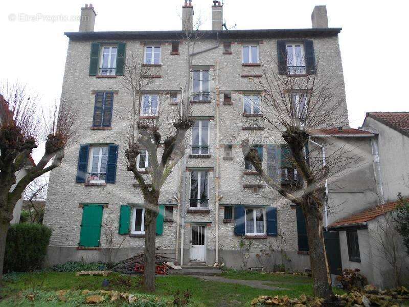 Appartement à QUINCY-SOUS-SENART