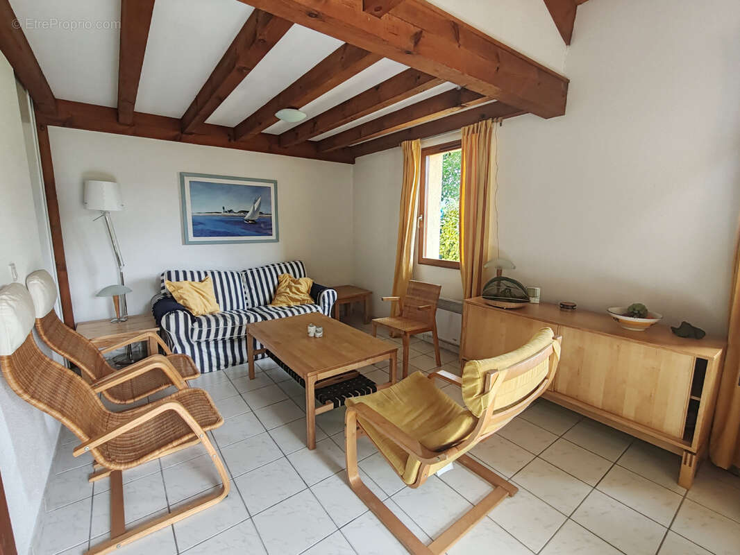 Maison à SAINT-JULIEN-EN-BORN