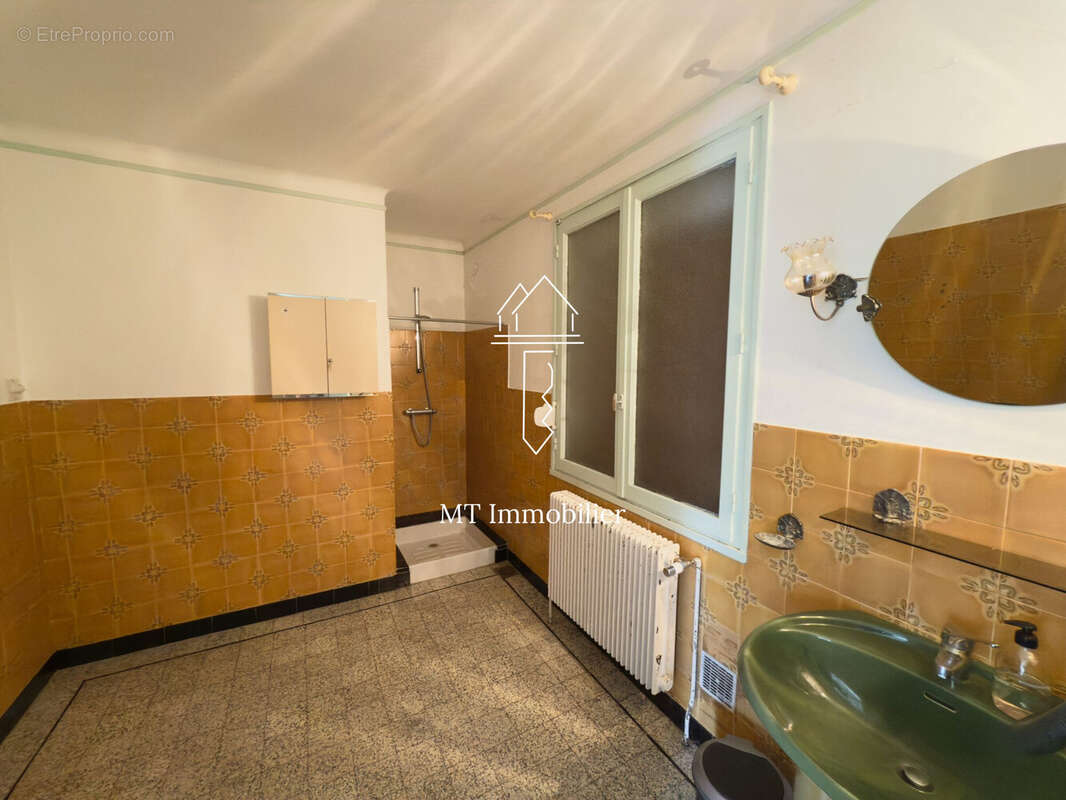 Maison à BEAURAINVILLE