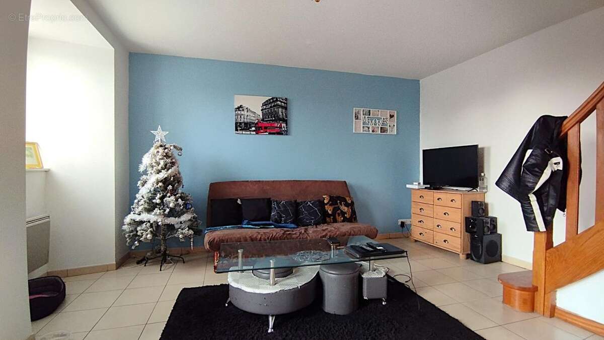 Maison à CLAIRVAUX-D'AVEYRON