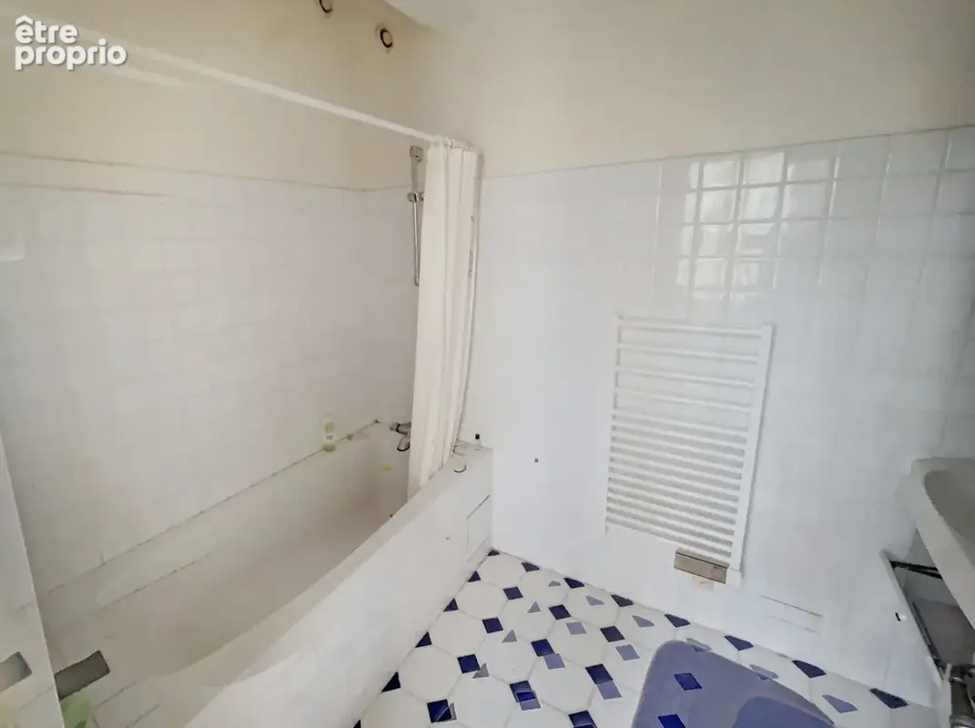 Propriété 423 m2 sur 2,7 Ha à  SOUAL. - photo 8