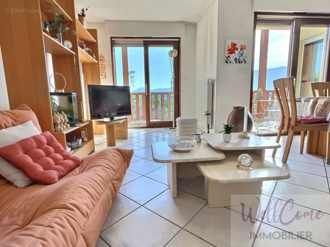 Appartement à DRUMETTAZ-CLARAFOND