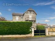 Maison à SAINT-ASTIER